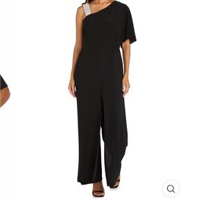Elegant Black One-Shoulder Jumpsuit